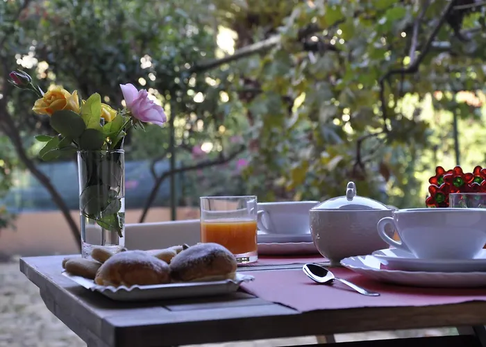 Marcella House - Near The Vendégház